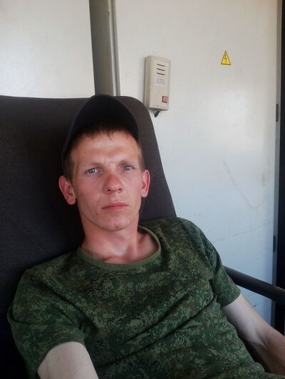  ,   Maks, 32 ,   