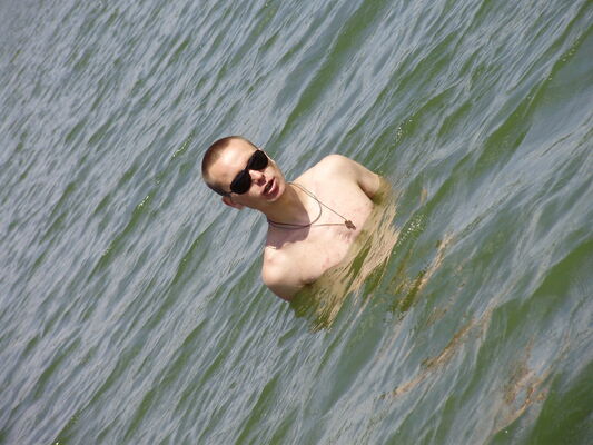 ,   Igor, 33 ,   ,   , c 