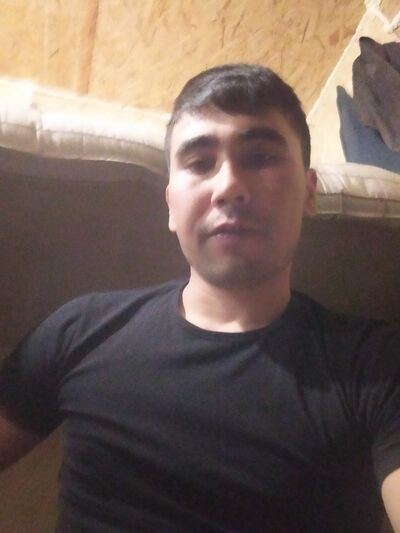  ,   Yashnarbek, 25 ,   ,   