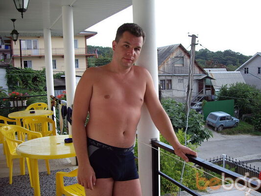  -,   Moro, 52 ,     , c , 