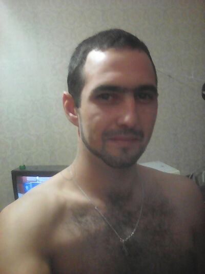  ,   Temon, 38 ,   