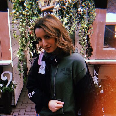  ,   Alisha, 26 ,   ,   , c , 