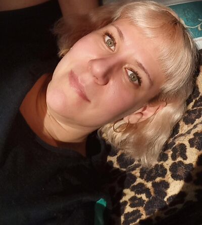  ,   Yulya, 44 ,   ,   , c , 