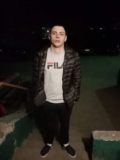  ,   Denis, 27 ,   ,   , c 