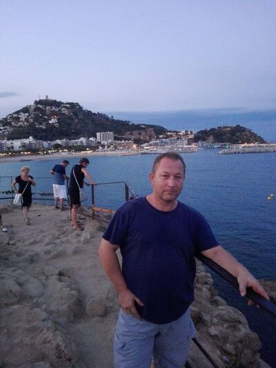  Barcelona,   Anatoliy, 54 ,   ,   , c 