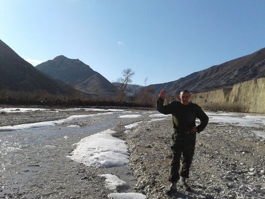  ,   Ivan, 44 ,  