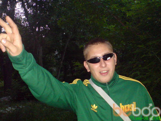  ,   Max, 41 ,  