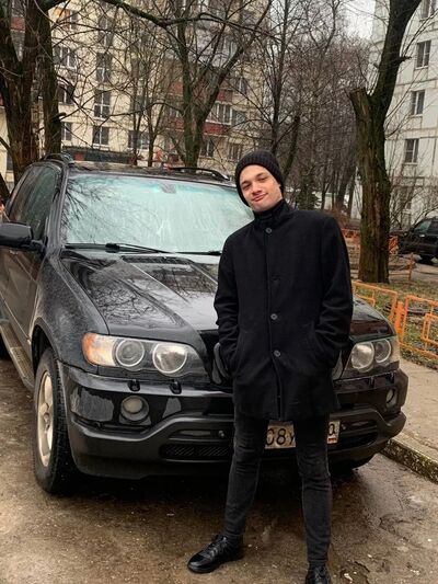  ,   Sergey, 25 ,   