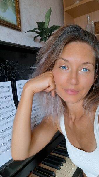  ,   Kathrin, 36 ,   ,   , c , 