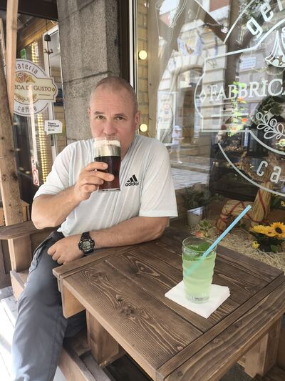   ,   Alex, 51 ,   ,   