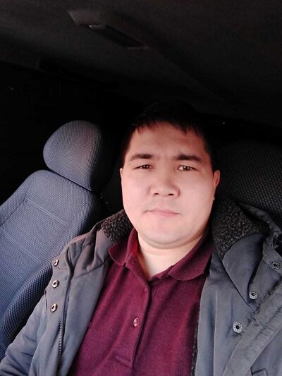  ,   Beknur, 34 ,   