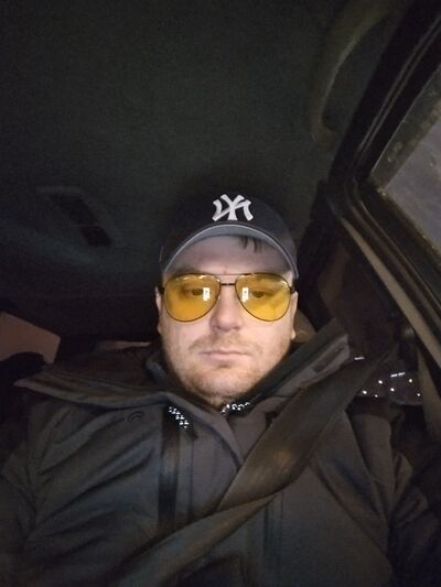  ,   Raul, 46 ,   ,   