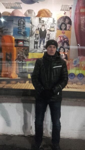  -,   Dima, 43 ,   
