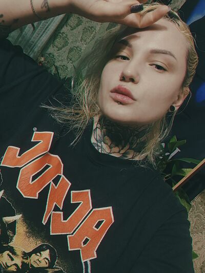  ,   Lada, 25 ,   ,   