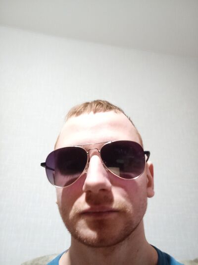  ,   Ilya, 28 ,   ,   