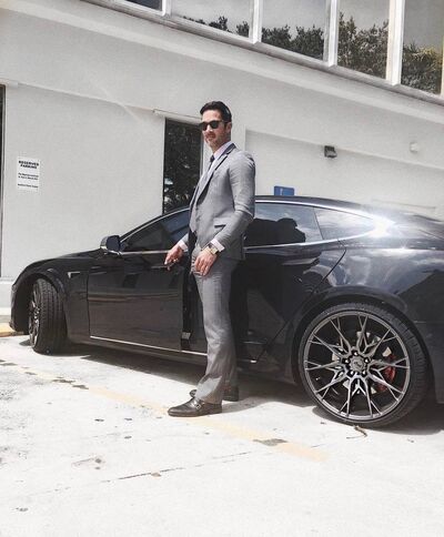  ,   Dr Anderson, 51 ,   ,   