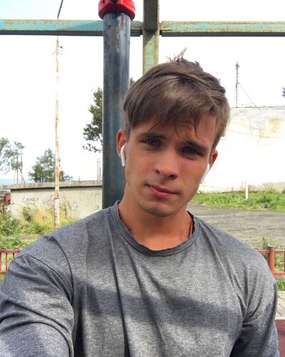  -,   Anton, 28 ,   ,   , c 