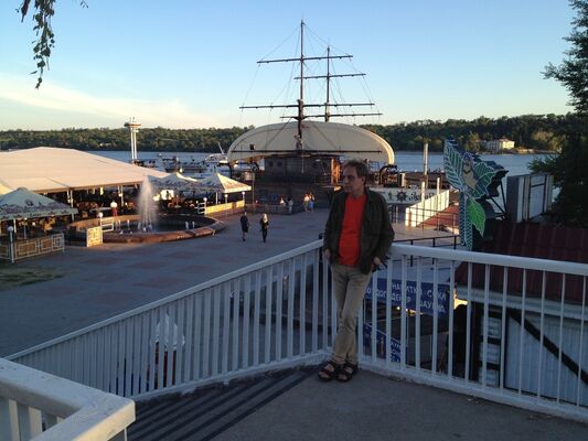  ,   BORA, 100 ,     , c 