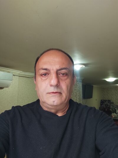  ,   Elcin, 50 ,   ,   , c 