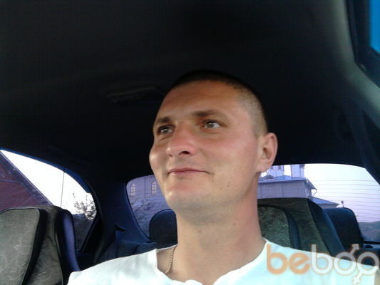  ,   Albert, 46 ,  