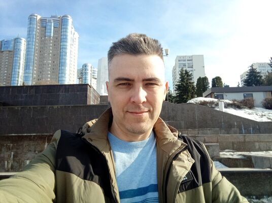  ,   Leo, 38 ,   ,   
