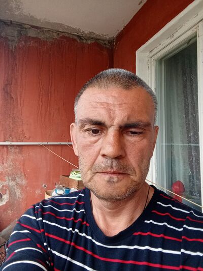  ,   Maksim, 47 ,   ,   