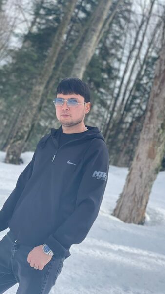  ,   Ali, 28 ,   ,   