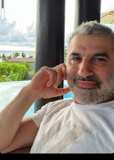  ,   Tom clark, 49 ,     , c 