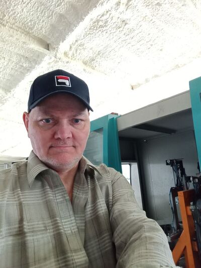  ,   Oleg, 58 ,   ,   , c 