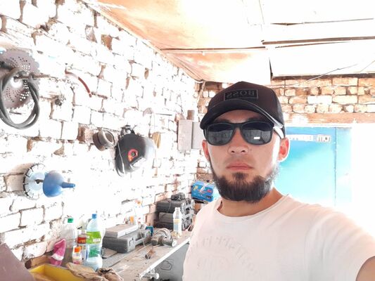  -,   , 32 ,  