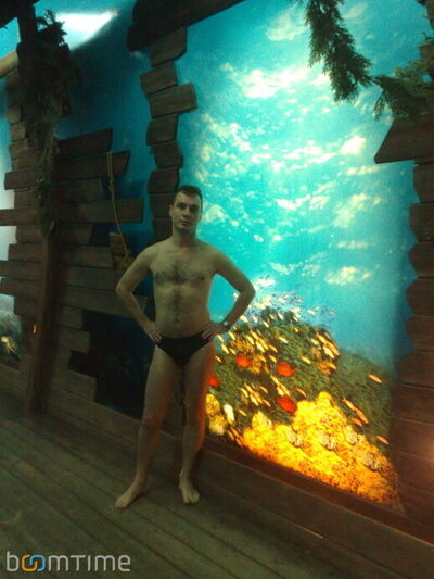  ,   Viktor, 49 ,   ,   , c 