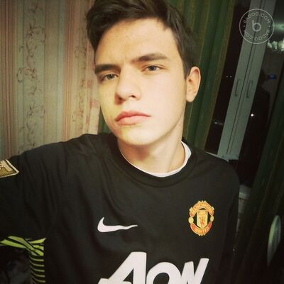  ,   Artur, 26 ,   