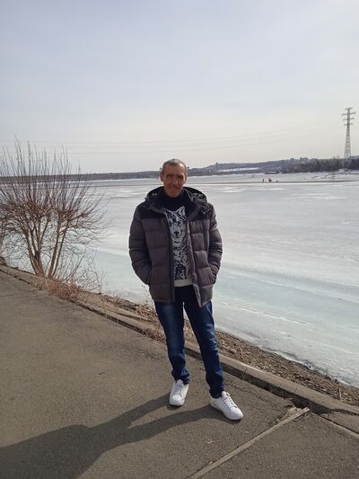  ,   Alexander, 63 ,     