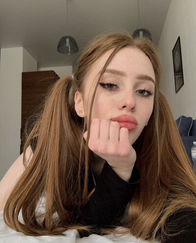 ,   Linlin, 27 ,   