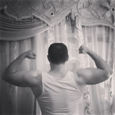  ,   Farruh, 33 ,   ,   , c 