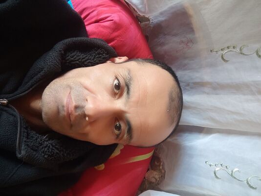  ,   Zohid, 41 ,   c 