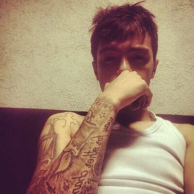  ,   Artur, 29 ,   
