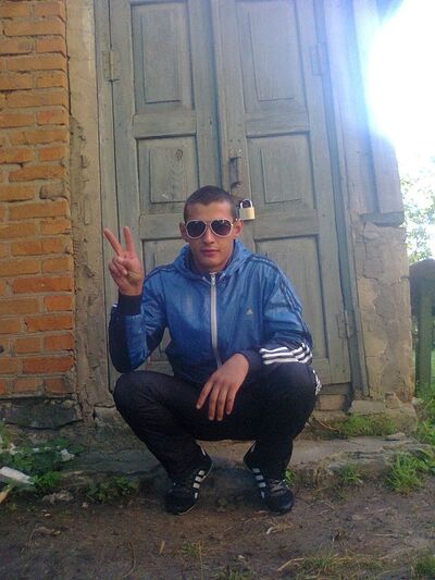  ,   Maksim, 31 ,   ,   , c 
