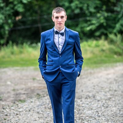  ,   Ivan, 22 ,   ,   