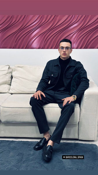  ,   Aleks, 24 ,   