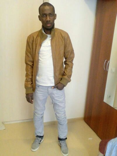  ,   Des marley, 44 ,     , c 