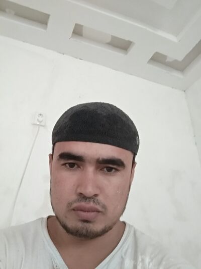  ,   Shakarbek, 32 ,   ,   , c 