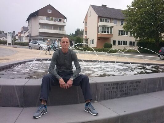  ,   Oleg, 54 ,   ,   , c 