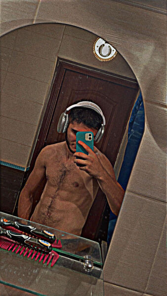  ,   Ako, 22 ,   c 