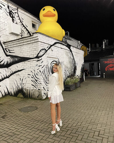  ,   , 24 ,   