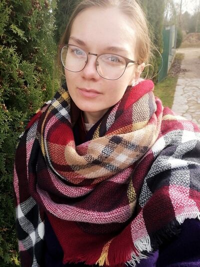  ,   Victoria, 33 ,   ,   , c 
