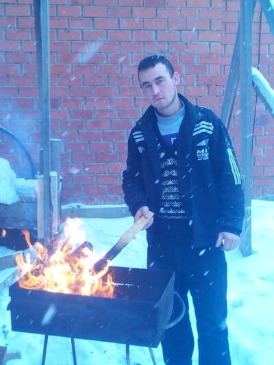  ,   Shoxrux, 31 ,   ,   , c 