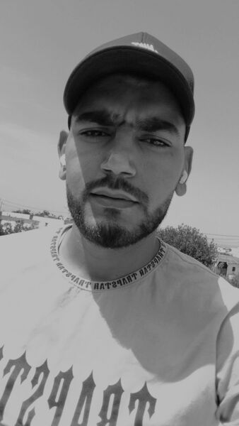  ,   Hamza, 32 ,   ,   