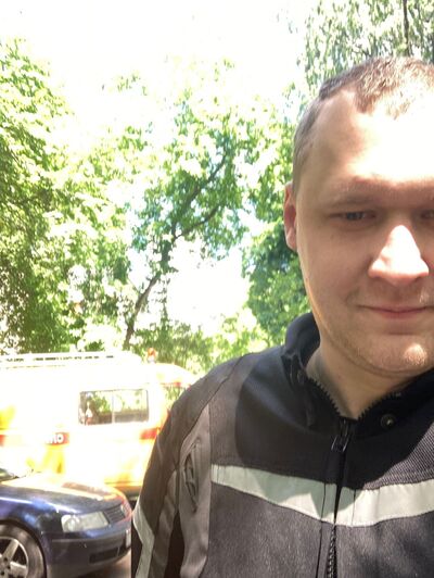  Madras,   Vlad, 33 ,   ,   