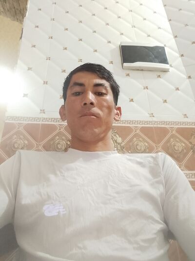  ,   Bek, 31 ,   ,   